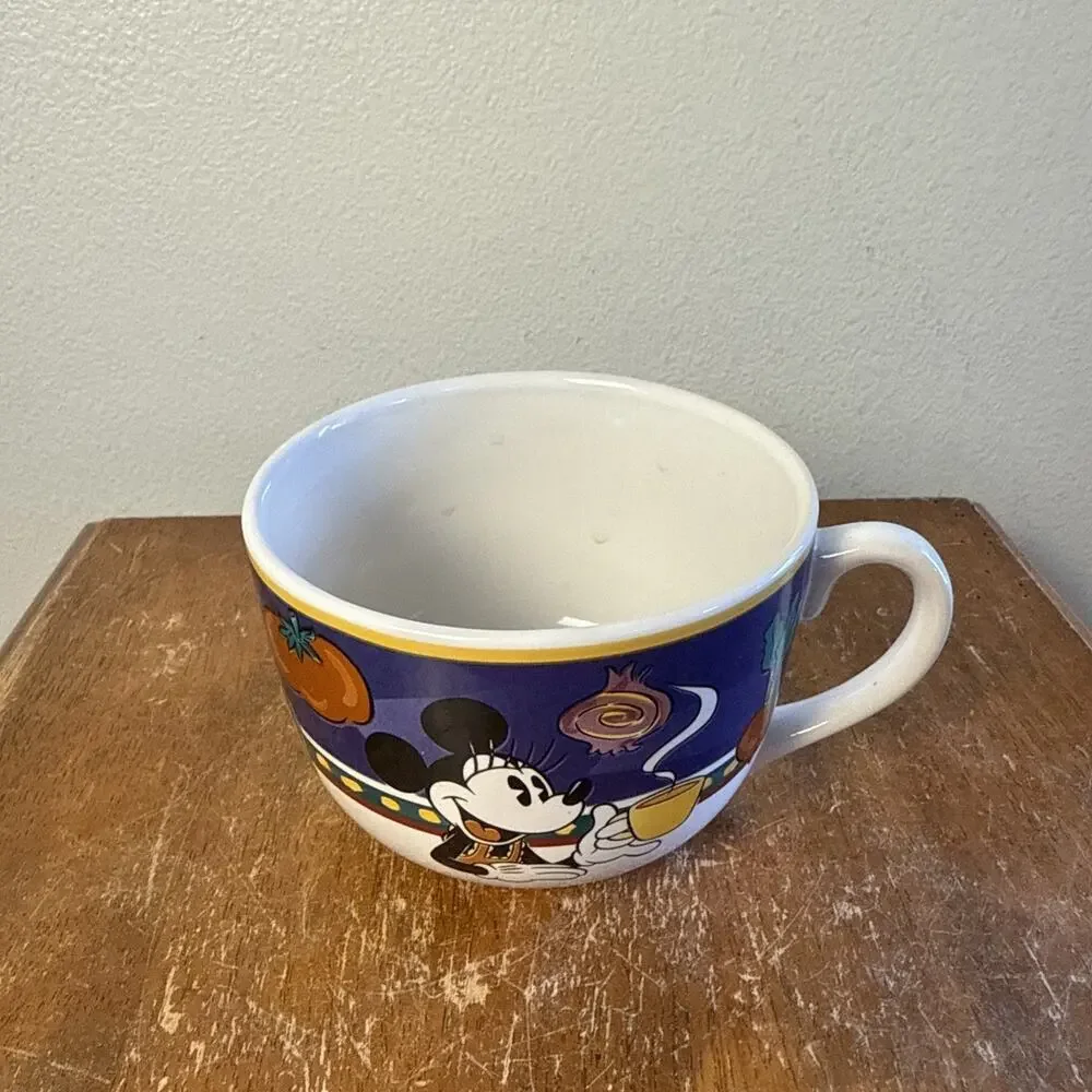 DISNEY Large Latte‎ Cup & Saucer Minnie Mouse Vegetable Soup Coffee Mug